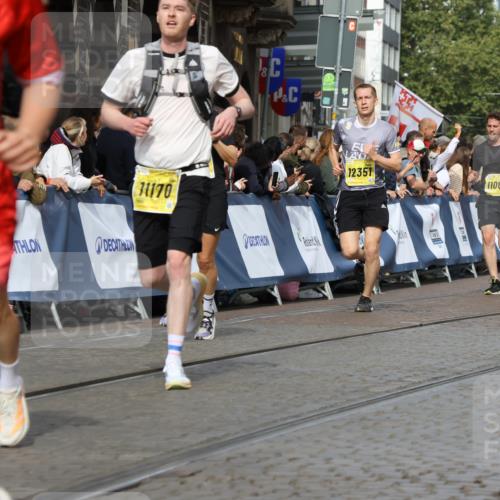 13.09.2026 - 21. swb-Marathon Bremen Strokosch-Dieckow http://msf.ph/oto/10304433 13.09.2026 10:51:00 Ziel 10267, 10764, 11076, 11220, 11276, 11664, 11742, 11753, 11774, 11961, 12052, 12070, 12309, 12488, 13544, 10471, 10515, 10808, 11339, 11503, 11537, 11801, 11973, 12133, 12552 meine-sportfotos.de