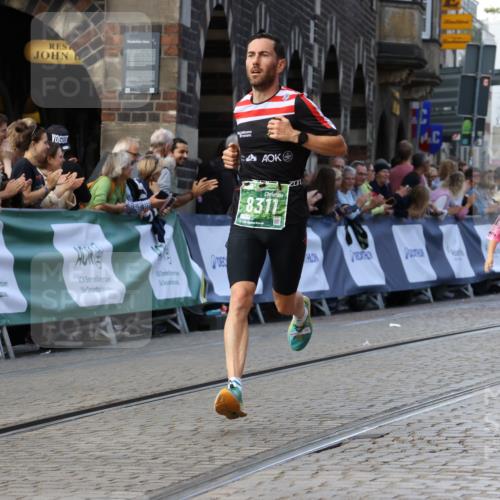 13.09.2026 - 21. swb-Marathon Bremen Strokosch-Dieckow http://msf.ph/oto/10304488 13.09.2026 12:58:30 Ziel 1379, 1472, 1604, 1717, 2073, 2099, 9065, 346, 2049, 5672 meine-sportfotos.de