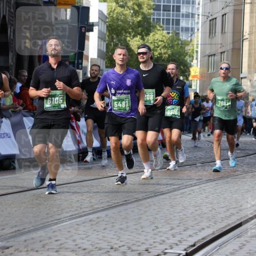 13.09.2026 - 21. swb-Marathon Bremen Strokosch-Dieckow http://msf.ph/oto/10304497 13.09.2026 13:24:07 Ziel 342, 2288, 2485, 2517, 2560, 3642, 4601, 4671, 5011, 5116, 5146, 5231, 5908, 6157, 6332, 6648, 7105, 7216, 7357, 7475, 7761, 8051, 8052, 8095, 8290, 10059, 10115, 13007, 13197, 776, 909, 1250, 2295, 2491, 4000, 4559, 5012, 5208, 5481, 5928, 5929, 6105, 7059, 7069, 7081, 8082, 8415, 9087, 9916 meine-sportfotos.de