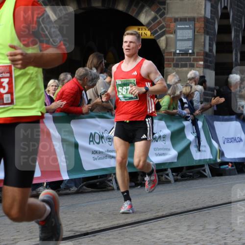 13.09.2026 - 21. swb-Marathon Bremen Strokosch-Dieckow http://msf.ph/oto/10304562 13.09.2026 12:58:36 Ziel 1379, 1472, 1604, 1717, 2073, 1576, 2049, 6929 meine-sportfotos.de