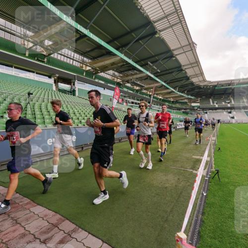 13.09.2026 - 21. swb-Marathon Bremen Michael Burmester http://msf.ph/oto/10304698 13.09.2026 12:53:40 Laufen im Stadion 102, 107, 145, 161, 189, 313, 376, 385, 461, 472, 481, 541, 560, 615, 616, 666, 675, 683, 696, 740, 755, 792, 816, 827, 982, 985, 987, 1033, 1056, 1076, 1207, 1252, 1297, 1419, 1433, 1445, 1468, 1528, 1542, 1551, 1631, 1646, 1658, 1664, 1704, 1707, 1814, 2007, 2043, 2055, 2203, 2280, 2350, 2362, 2401, 2422, 2454, 2480, 2498, 2499, 2623, 2701, 2767, 2820, 2824, 2858, 2882, 2913, 2962, 2971, 2997, 3054, 3085, 3149, 3236, 3336, 3357, 3362, 3413, 3448, 4283, 4605, 4651 meine-sportfotos.de