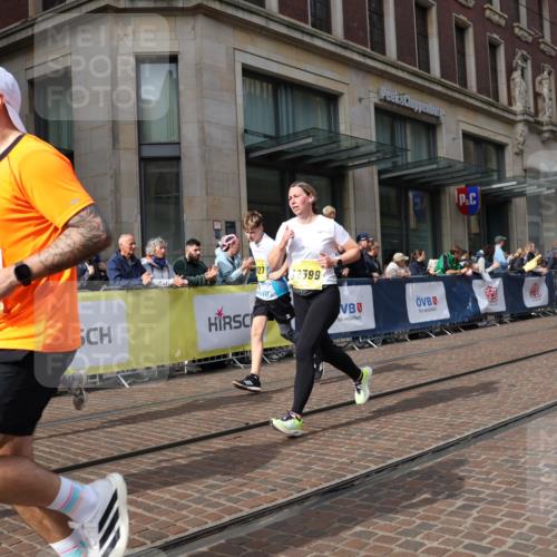 13.09.2026 - 21. swb-Marathon Bremen Strokosch-Dieckow http://msf.ph/oto/10304699 13.09.2026 10:52:42 Ziel 10284, 10304, 10714, 10734, 10827, 10863, 11012, 11038, 11238, 11282, 11386, 11575, 11766, 12019, 12170, 12369, 12398, 10193, 10339, 10652, 10761, 10812, 10827, 10906, 10958, 11002, 11109, 11144, 11350, 11362, 11597, 11604, 11605, 11669, 12338, 12361, 12399, 12439, 12533 meine-sportfotos.de