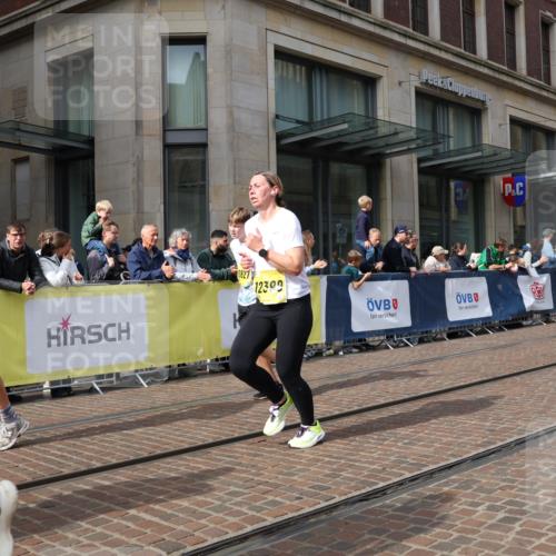 13.09.2026 - 21. swb-Marathon Bremen Strokosch-Dieckow http://msf.ph/oto/10304709 13.09.2026 10:52:42 Ziel 10284, 10304, 10714, 10734, 10827, 10863, 11012, 11038, 11238, 11282, 11386, 11575, 11766, 12019, 12170, 12369, 12398, 10193, 10339, 10652, 10761, 10812, 10827, 10906, 10958, 11002, 11109, 11144, 11350, 11362, 11597, 11604, 11605, 11669, 12338, 12361, 12399, 12439, 12533 meine-sportfotos.de