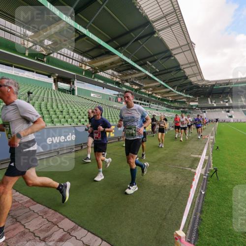 13.09.2026 - 21. swb-Marathon Bremen Michael Burmester http://msf.ph/oto/10304732 13.09.2026 12:53:48 Laufen im Stadion 102, 107, 145, 161, 189, 313, 376, 385, 461, 472, 481, 541, 560, 615, 616, 666, 675, 683, 696, 740, 755, 792, 816, 827, 982, 985, 987, 1033, 1056, 1076, 1207, 1252, 1297, 1419, 1433, 1445, 1468, 1528, 1542, 1551, 1631, 1646, 1658, 1664, 1704, 1707, 1814, 2007, 2043, 2055, 2203, 2280, 2350, 2362, 2401, 2422, 2454, 2480, 2499, 2623, 2701, 2767, 2801, 2820, 2824, 2858, 2882, 2913, 2962, 2971, 2997, 3012, 3054, 3149, 3236, 3336, 3357, 3362, 3413, 3448, 4605 meine-sportfotos.de