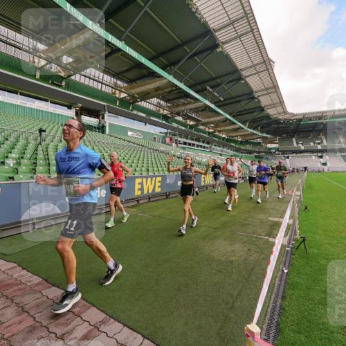 13.09.2026 - 21. swb-Marathon Bremen Michael Burmester http://msf.ph/oto/10304738 13.09.2026 12:53:49 Laufen im Stadion 102, 107, 145, 161, 189, 313, 376, 385, 461, 472, 481, 541, 560, 615, 616, 666, 675, 683, 696, 740, 755, 792, 816, 827, 982, 985, 987, 1033, 1056, 1076, 1207, 1252, 1297, 1419, 1433, 1445, 1468, 1528, 1542, 1551, 1631, 1646, 1658, 1664, 1704, 1707, 1814, 2007, 2043, 2055, 2203, 2280, 2350, 2362, 2401, 2422, 2454, 2480, 2499, 2623, 2701, 2767, 2801, 2820, 2824, 2858, 2882, 2913, 2962, 2971, 2997, 3012, 3054, 3149, 3206, 3236, 3336, 3357, 3362, 3413, 3448, 4605 meine-sportfotos.de