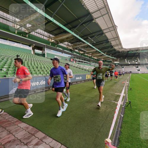 13.09.2026 - 21. swb-Marathon Bremen Michael Burmester http://msf.ph/oto/10304753 13.09.2026 12:53:51 Laufen im Stadion 102, 145, 161, 189, 313, 376, 385, 461, 472, 481, 541, 560, 615, 616, 666, 675, 683, 696, 740, 755, 792, 816, 827, 982, 985, 987, 1033, 1053, 1056, 1076, 1207, 1252, 1297, 1419, 1433, 1445, 1468, 1528, 1542, 1551, 1631, 1646, 1658, 1664, 1704, 1707, 1814, 2007, 2043, 2055, 2203, 2280, 2350, 2362, 2401, 2422, 2454, 2480, 2499, 2623, 2701, 2767, 2801, 2820, 2824, 2858, 2882, 2913, 2962, 2971, 2997, 3012, 3054, 3149, 3206, 3236, 3357, 3362, 3413, 4605 meine-sportfotos.de
