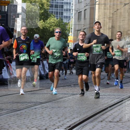13.09.2026 - 21. swb-Marathon Bremen Strokosch-Dieckow http://msf.ph/oto/10304756 13.09.2026 13:24:08 Ziel 342, 2210, 2288, 2485, 2517, 2560, 3044, 3642, 4601, 4671, 5011, 5116, 5146, 5231, 5908, 6157, 6332, 6648, 7105, 7216, 7357, 7475, 7761, 8051, 8052, 8095, 8290, 10059, 10115, 13007, 13197, 776, 909, 1250, 2295, 2491, 4000, 4559, 5012, 5208, 5481, 5928, 5929, 6105, 7059, 7069, 7081, 7156, 8082, 8415, 9087, 9916 meine-sportfotos.de