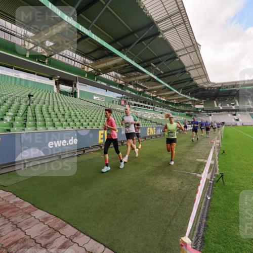 13.09.2026 - 21. swb-Marathon Bremen Michael Burmester http://msf.ph/oto/10304856 13.09.2026 12:54:16 Laufen im Stadion 102, 145, 161, 189, 201, 313, 376, 385, 461, 472, 481, 495, 541, 560, 615, 616, 666, 675, 696, 740, 755, 816, 827, 982, 985, 987, 1053, 1056, 1076, 1207, 1390, 1419, 1433, 1445, 1468, 1528, 1551, 1599, 1631, 1658, 1664, 1704, 1707, 1814, 2055, 2125, 2234, 2280, 2350, 2362, 2383, 2390, 2401, 2422, 2454, 2474, 2499, 2623, 2701, 2733, 2801, 2820, 2824, 2858, 2870, 2882, 2913, 2922, 2962, 2971, 2997, 3012, 3054, 3134, 3175, 3206, 3241, 3246, 3346, 3356, 3357, 3362, 3413 meine-sportfotos.de