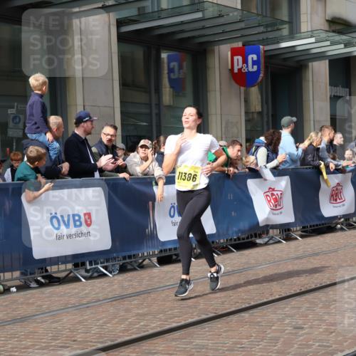 13.09.2026 - 21. swb-Marathon Bremen Strokosch-Dieckow http://msf.ph/oto/10304858 13.09.2026 10:52:49 Ziel 10284, 10304, 10448, 10585, 10714, 10863, 11012, 11238, 11282, 11386, 11575, 11766, 12040, 12170, 12275, 12369, 12398, 12461, 10193, 10304, 10339, 10652, 10734, 10812, 10827, 10906, 10958, 11002, 11038, 11109, 11144, 11350, 11362, 11597, 11604, 11605, 12019, 12338, 12361, 12399, 12439, 12533 meine-sportfotos.de