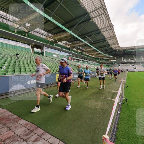 13.09.2026 - 21. swb-Marathon Bremen Michael Burmester http://msf.ph/oto/10304882 13.09.2026 12:54:22 Laufen im Stadion 102, 145, 161, 189, 201, 313, 376, 385, 461, 472, 481, 495, 541, 560, 615, 616, 666, 675, 696, 740, 755, 816, 827, 982, 985, 987, 1053, 1056, 1076, 1197, 1207, 1390, 1419, 1433, 1445, 1468, 1528, 1551, 1599, 1631, 1658, 1664, 1704, 1707, 1814, 2055, 2125, 2234, 2251, 2280, 2362, 2383, 2390, 2401, 2422, 2454, 2474, 2499, 2623, 2701, 2733, 2801, 2820, 2824, 2858, 2870, 2882, 2913, 2922, 2962, 2971, 2997, 3012, 3054, 3134, 3175, 3206, 3241, 3246, 3346, 3356, 3357, 3362, 3413 meine-sportfotos.de