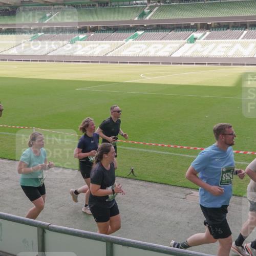 13.09.2026 - 21. swb-Marathon Bremen Michael Burmester http://msf.ph/oto/10304887 13.09.2026 13:36:16 Laufen im Stadion 444, 462, 491, 496, 590, 657, 799, 1015, 1132, 1135, 1279, 1280, 1321, 1396, 1432, 1620, 1726, 1762, 1887, 1934, 1951, 1965, 1974, 1977, 1992, 2078, 2227, 2335, 2578, 2639, 2650, 2688, 2789, 2842, 2894, 2933, 3090, 3161, 3169, 3178, 3179, 3191, 3299, 3303, 3406, 3408, 3463, 3472, 3498, 3555, 3570, 3573, 3588, 3640, 3731, 3779, 3801, 3839, 3904, 3985, 4084, 4145, 4200, 4210, 4290, 4464, 4500, 4546, 4561, 4801, 4880, 4967, 5000, 5034, 5182, 5332, 5461, 5679, 5818 meine-sportfotos.de