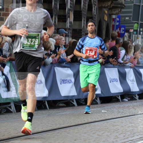 13.09.2026 - 21. swb-Marathon Bremen Strokosch-Dieckow http://msf.ph/oto/10304915 13.09.2026 12:58:58 Ziel 346, 2049, 5672, 6198, 6929, 8311, 8394, 1118, 1508, 1751, 3584, 3688, 4399, 6991, 8994, 9120, 9329 meine-sportfotos.de