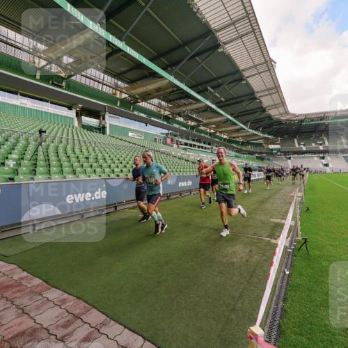 13.09.2026 - 21. swb-Marathon Bremen Michael Burmester http://msf.ph/oto/10304933 13.09.2026 12:54:33 Laufen im Stadion 145, 161, 189, 201, 205, 313, 376, 385, 388, 461, 472, 481, 495, 541, 560, 615, 616, 666, 675, 696, 740, 755, 816, 827, 982, 985, 987, 1053, 1056, 1076, 1197, 1207, 1390, 1419, 1433, 1445, 1468, 1551, 1599, 1631, 1658, 1664, 1704, 1707, 1814, 2055, 2125, 2234, 2251, 2280, 2362, 2383, 2390, 2401, 2422, 2454, 2474, 2499, 2623, 2701, 2733, 2801, 2820, 2824, 2870, 2882, 2913, 2922, 2962, 2971, 2997, 3012, 3054, 3134, 3175, 3206, 3241, 3246, 3346, 3356, 3357, 3413, 3706, 3716, 3836 meine-sportfotos.de