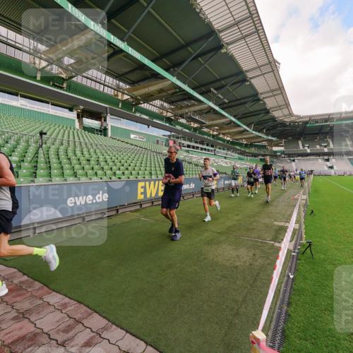 13.09.2026 - 21. swb-Marathon Bremen Michael Burmester http://msf.ph/oto/10304986 13.09.2026 12:54:42 Laufen im Stadion 145, 161, 189, 201, 205, 313, 376, 385, 388, 461, 472, 481, 495, 541, 560, 615, 616, 666, 675, 696, 740, 816, 827, 982, 1053, 1076, 1197, 1207, 1390, 1419, 1433, 1445, 1468, 1551, 1599, 1631, 1658, 1664, 1707, 1814, 2055, 2125, 2234, 2251, 2280, 2319, 2362, 2383, 2390, 2401, 2422, 2454, 2474, 2499, 2623, 2701, 2733, 2801, 2824, 2870, 2882, 2913, 2922, 2962, 2971, 2997, 3012, 3054, 3134, 3175, 3206, 3241, 3246, 3346, 3356, 3357, 3413, 3706, 3716, 3836, 4137, 6106 meine-sportfotos.de