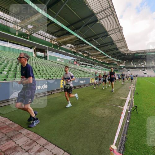 13.09.2026 - 21. swb-Marathon Bremen Michael Burmester http://msf.ph/oto/10304991 13.09.2026 12:54:43 Laufen im Stadion 145, 161, 189, 201, 205, 313, 376, 385, 388, 461, 472, 481, 495, 541, 560, 615, 616, 666, 675, 696, 740, 816, 827, 982, 1053, 1076, 1197, 1207, 1390, 1419, 1433, 1445, 1468, 1551, 1599, 1631, 1658, 1664, 1707, 1814, 2055, 2125, 2234, 2251, 2280, 2319, 2362, 2383, 2390, 2401, 2422, 2454, 2474, 2499, 2623, 2701, 2733, 2801, 2824, 2870, 2882, 2913, 2922, 2962, 2971, 2997, 3012, 3054, 3134, 3175, 3206, 3241, 3246, 3346, 3356, 3357, 3413, 3706, 3716, 3836, 4137, 6106 meine-sportfotos.de