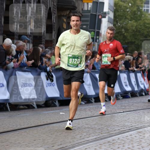 13.09.2026 - 21. swb-Marathon Bremen Strokosch-Dieckow http://msf.ph/oto/10305007 13.09.2026 12:58:59 Ziel 346, 1576, 2049, 5672, 6198, 6929, 8311, 8394, 1118, 1508, 1751, 1993, 3584, 3688, 4399, 6991, 8383, 8994, 9120 meine-sportfotos.de