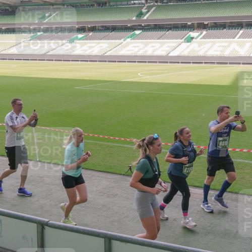 13.09.2026 - 21. swb-Marathon Bremen Michael Burmester http://msf.ph/oto/10305011 13.09.2026 13:36:22 Laufen im Stadion 444, 462, 491, 496, 590, 657, 799, 1015, 1132, 1135, 1279, 1396, 1432, 1620, 1726, 1762, 1887, 1934, 1951, 1965, 1974, 1977, 2078, 2227, 2335, 2578, 2639, 2650, 2688, 2789, 2842, 2892, 2894, 2933, 3090, 3161, 3169, 3178, 3191, 3299, 3303, 3406, 3408, 3463, 3472, 3498, 3555, 3570, 3573, 3588, 3640, 3731, 3779, 3801, 3839, 3985, 4084, 4145, 4200, 4210, 4290, 4464, 4500, 4538, 4546, 4561, 4801, 4880, 4967, 5000, 5034, 5182, 5332, 5461, 5679, 5818 meine-sportfotos.de