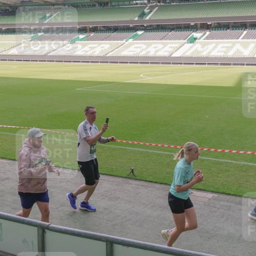 13.09.2026 - 21. swb-Marathon Bremen Michael Burmester http://msf.ph/oto/10305024 13.09.2026 13:36:23 Laufen im Stadion 444, 462, 491, 496, 590, 657, 799, 1015, 1132, 1135, 1279, 1396, 1432, 1620, 1726, 1762, 1887, 1934, 1951, 1965, 1974, 1977, 2078, 2227, 2335, 2578, 2639, 2650, 2688, 2789, 2842, 2892, 2894, 2933, 3090, 3161, 3169, 3178, 3299, 3303, 3406, 3408, 3463, 3472, 3498, 3555, 3570, 3573, 3588, 3640, 3731, 3779, 3801, 3839, 3985, 4084, 4145, 4200, 4210, 4290, 4464, 4538, 4546, 4801, 4880, 4967, 5000, 5034, 5182, 5332, 5461, 5679, 5818 meine-sportfotos.de