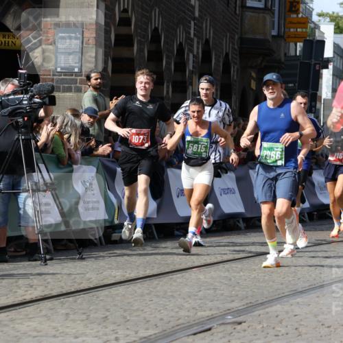 13.09.2026 - 21. swb-Marathon Bremen Strokosch-Dieckow http://msf.ph/oto/10305161 13.09.2026 13:30:10 Ziel 109, 124, 454, 716, 1073, 1173, 1205, 1759, 1780, 1848, 1861, 2289, 3320, 3618, 3667, 3908, 4115, 4524, 4575, 5631, 6006, 6127, 6725, 7079, 7093, 7884, 8267, 8470, 8481, 8612, 8771, 8899, 9049, 9534, 9747, 9770, 10013, 881, 1909, 1938, 2265, 2364, 2900, 4763, 5615, 7184, 7821, 7966, 8090, 8105, 8169, 8314, 8441, 8494, 9015, 9412, 9529 meine-sportfotos.de