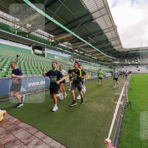 13.09.2026 - 21. swb-Marathon Bremen Michael Burmester http://msf.ph/oto/10305190 13.09.2026 12:55:20 Laufen im Stadion 161, 189, 201, 205, 307, 385, 388, 411, 461, 465, 481, 495, 655, 666, 816, 827, 854, 913, 1053, 1058, 1076, 1197, 1390, 1419, 1537, 1551, 1599, 1631, 1645, 1658, 1750, 2122, 2125, 2234, 2251, 2260, 2319, 2383, 2390, 2474, 2499, 2604, 2701, 2733, 2801, 2824, 2870, 2882, 2913, 2922, 2962, 2971, 3012, 3054, 3057, 3134, 3175, 3192, 3206, 3241, 3246, 3346, 3356, 3357, 3411, 3508, 3706, 3716, 3836, 4135, 4137, 4171, 4413, 4455, 4479, 4733, 5277, 5430, 5530, 6106, 107, 2498 meine-sportfotos.de