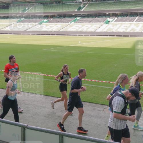 13.09.2026 - 21. swb-Marathon Bremen Michael Burmester http://msf.ph/oto/10305196 13.09.2026 13:36:33 Laufen im Stadion 444, 462, 491, 496, 590, 657, 756, 799, 1015, 1132, 1135, 1279, 1432, 1620, 1726, 1762, 1887, 1934, 1951, 1965, 1974, 1977, 2078, 2227, 2578, 2639, 2650, 2688, 2789, 2842, 2892, 2894, 2933, 2939, 3090, 3161, 3169, 3178, 3299, 3303, 3406, 3408, 3463, 3472, 3498, 3555, 3570, 3573, 3588, 3640, 3731, 3779, 3801, 3839, 3985, 3992, 3993, 4084, 4145, 4200, 4210, 4290, 4464, 4538, 4801, 4880, 4967, 5000, 5034, 5182, 5332, 5461, 5536, 5679, 5818 meine-sportfotos.de