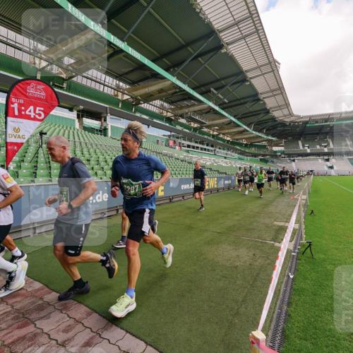 13.09.2026 - 21. swb-Marathon Bremen Michael Burmester http://msf.ph/oto/10305242 13.09.2026 12:55:28 Laufen im Stadion 161, 189, 201, 205, 307, 385, 388, 411, 461, 465, 481, 495, 655, 666, 854, 913, 926, 1053, 1058, 1197, 1390, 1537, 1599, 1631, 1645, 1658, 1750, 2122, 2125, 2234, 2251, 2260, 2319, 2383, 2390, 2474, 2535, 2604, 2701, 2733, 2801, 2824, 2870, 2913, 2922, 2948, 2962, 3012, 3054, 3057, 3119, 3134, 3175, 3192, 3206, 3241, 3246, 3290, 3346, 3348, 3356, 3357, 3411, 3508, 3706, 3716, 3836, 4135, 4137, 4171, 4413, 4455, 4479, 4733, 5277, 5430, 5530, 6106, 107, 2498 meine-sportfotos.de