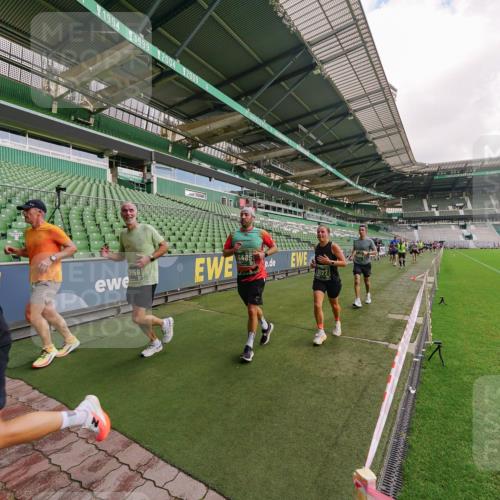 13.09.2026 - 21. swb-Marathon Bremen Michael Burmester http://msf.ph/oto/10305272 13.09.2026 12:55:34 Laufen im Stadion 161, 189, 201, 205, 307, 385, 388, 411, 461, 465, 481, 495, 655, 666, 854, 913, 926, 948, 1053, 1058, 1197, 1390, 1537, 1599, 1631, 1645, 1658, 1750, 2001, 2122, 2125, 2234, 2251, 2260, 2319, 2383, 2390, 2474, 2535, 2604, 2733, 2801, 2824, 2870, 2922, 2948, 2962, 3012, 3054, 3057, 3119, 3134, 3175, 3192, 3202, 3206, 3241, 3246, 3290, 3346, 3348, 3356, 3357, 3411, 3508, 3706, 3716, 3836, 4135, 4137, 4171, 4413, 4455, 4479, 4733, 5277, 5430, 5530, 6106, 107, 2498 meine-sportfotos.de