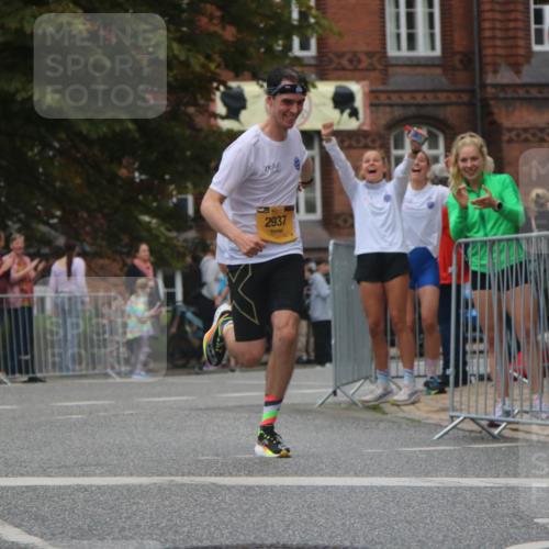 13.09.2026 - Kiel Lauf Markus Tischler http://msf.ph/oto/10305306 13.09.2026 10:22:22 Fleethörn 600, 2937, 44444 meine-sportfotos.de