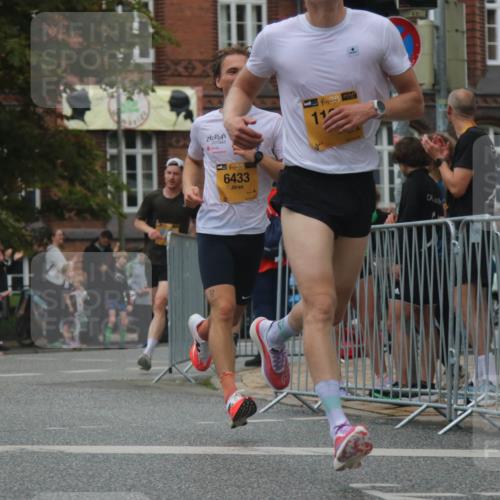 13.09.2026 - Kiel Lauf Markus Tischler http://msf.ph/oto/10305358 13.09.2026 10:22:56 Fleethörn 1139, 6433, 48, 11 meine-sportfotos.de