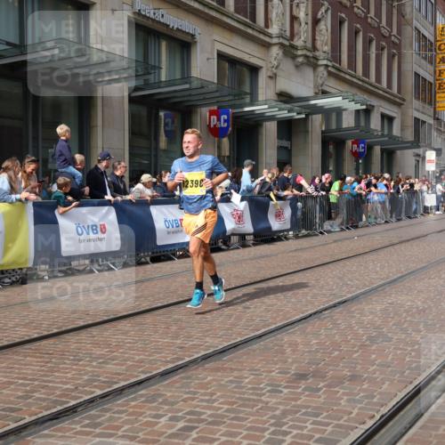 13.09.2026 - 21. swb-Marathon Bremen Strokosch-Dieckow http://msf.ph/oto/10305387 13.09.2026 10:53:05 Ziel 10222, 10448, 10479, 10585, 10626, 10757, 10780, 10821, 10886, 11012, 11168, 11242, 11379, 11590, 11800, 12040, 12056, 12170, 12275, 12308, 12461, 10284, 10304, 10714, 10734, 10827, 10863, 11038, 11238, 11282, 11386, 11575, 11766, 12019, 12338, 12369, 12398 meine-sportfotos.de