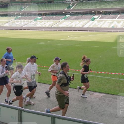 13.09.2026 - 21. swb-Marathon Bremen Michael Burmester http://msf.ph/oto/10305396 13.09.2026 13:36:47 Laufen im Stadion 421, 444, 491, 590, 657, 756, 799, 1015, 1132, 1135, 1279, 1432, 1620, 1726, 1734, 1762, 1887, 1934, 1951, 1974, 1977, 2060, 2078, 2227, 2578, 2639, 2688, 2789, 2842, 2892, 2933, 2939, 3090, 3161, 3169, 3178, 3299, 3303, 3408, 3427, 3463, 3472, 3498, 3499, 3555, 3570, 3573, 3588, 3640, 3731, 3779, 3801, 3839, 3985, 3992, 3993, 4084, 4145, 4200, 4210, 4290, 4416, 4464, 4538, 4801, 4845, 4880, 4967, 5000, 5034, 5145, 5182, 5332, 5461, 5536, 5679, 5818 meine-sportfotos.de