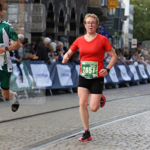 13.09.2026 - 21. swb-Marathon Bremen Strokosch-Dieckow http://msf.ph/oto/10305415 13.09.2026 12:59:20 Ziel 1118, 3584, 3624, 3688, 4399, 4847, 6991, 8065, 8994, 9120, 9329, 466, 862, 1800, 3251, 5316 meine-sportfotos.de