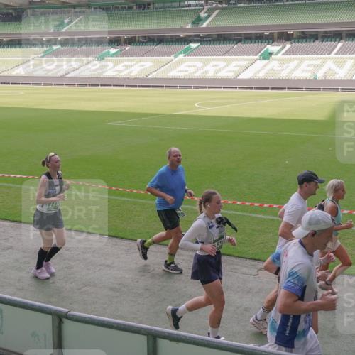 13.09.2026 - 21. swb-Marathon Bremen Michael Burmester http://msf.ph/oto/10305436 13.09.2026 13:36:48 Laufen im Stadion 421, 444, 491, 590, 657, 756, 799, 1015, 1132, 1135, 1279, 1432, 1620, 1726, 1734, 1762, 1887, 1934, 1951, 1974, 1977, 2060, 2078, 2227, 2578, 2639, 2688, 2789, 2842, 2892, 2933, 2939, 3090, 3161, 3169, 3178, 3299, 3303, 3408, 3427, 3463, 3472, 3498, 3499, 3555, 3570, 3573, 3588, 3640, 3731, 3779, 3801, 3839, 3985, 3992, 3993, 4084, 4145, 4200, 4210, 4290, 4416, 4464, 4538, 4801, 4845, 4880, 5000, 5034, 5145, 5182, 5210, 5332, 5461, 5536, 5679, 5818 meine-sportfotos.de