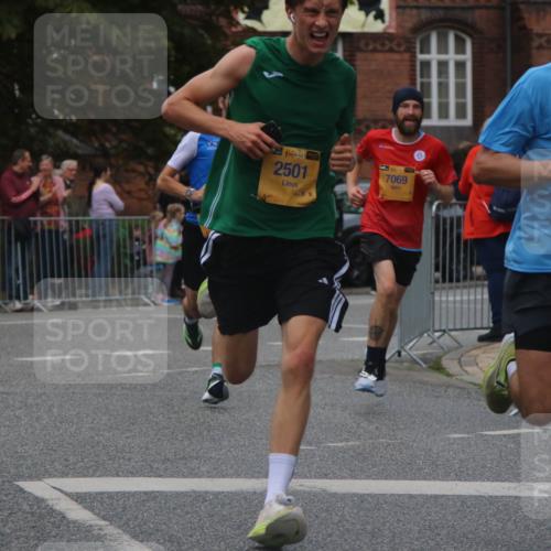 13.09.2026 - Kiel Lauf Markus Tischler http://msf.ph/oto/10305477 13.09.2026 10:23:35 Fleethörn 1, 138, 2501, 000, 7069 meine-sportfotos.de
