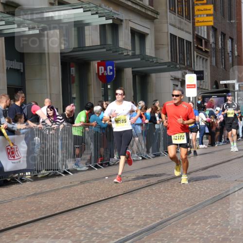 13.09.2026 - 21. swb-Marathon Bremen Strokosch-Dieckow http://msf.ph/oto/10305491 13.09.2026 10:53:08 Ziel 10222, 10448, 10479, 10585, 10626, 10757, 10780, 10821, 10845, 10886, 11168, 11242, 11379, 11446, 11590, 11800, 12040, 12056, 12119, 12275, 12308, 12461, 10284, 10304, 10585, 10714, 10734, 10863, 11012, 11038, 11238, 11282, 11386, 11575, 11766, 12019, 12170, 12369, 12398 meine-sportfotos.de
