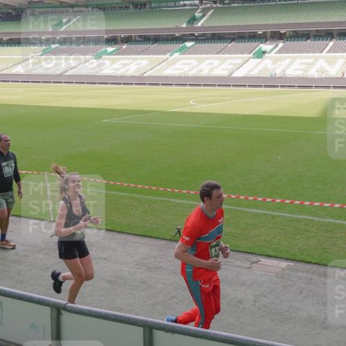 13.09.2026 - 21. swb-Marathon Bremen Michael Burmester http://msf.ph/oto/10305508 13.09.2026 13:36:53 Laufen im Stadion 421, 444, 491, 590, 657, 756, 799, 1015, 1132, 1135, 1279, 1432, 1620, 1726, 1734, 1762, 1887, 1934, 1951, 2060, 2078, 2227, 2578, 2639, 2688, 2789, 2842, 2892, 2933, 2939, 3161, 3169, 3178, 3299, 3303, 3408, 3427, 3463, 3472, 3498, 3499, 3555, 3570, 3573, 3588, 3640, 3731, 3779, 3801, 3839, 3985, 3992, 3993, 4084, 4145, 4200, 4210, 4252, 4290, 4416, 4464, 4538, 4801, 4845, 4880, 5000, 5034, 5145, 5182, 5210, 5332, 5461, 5536, 5679, 5818 meine-sportfotos.de