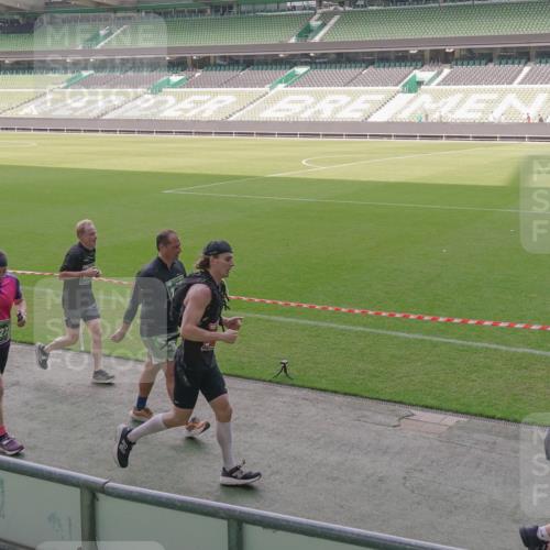 13.09.2026 - 21. swb-Marathon Bremen Michael Burmester http://msf.ph/oto/10305525 13.09.2026 13:36:55 Laufen im Stadion 421, 444, 491, 590, 657, 756, 799, 1015, 1132, 1135, 1279, 1432, 1620, 1726, 1734, 1762, 1887, 1934, 1951, 2060, 2078, 2227, 2578, 2639, 2688, 2789, 2842, 2892, 2933, 2939, 3161, 3169, 3178, 3299, 3303, 3408, 3427, 3463, 3472, 3498, 3499, 3555, 3570, 3573, 3588, 3640, 3731, 3779, 3801, 3839, 3985, 3992, 3993, 4084, 4145, 4200, 4210, 4252, 4290, 4416, 4464, 4538, 4801, 4845, 4880, 5000, 5034, 5145, 5182, 5210, 5332, 5461, 5536, 5679, 5818 meine-sportfotos.de
