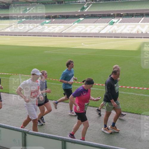 13.09.2026 - 21. swb-Marathon Bremen Michael Burmester http://msf.ph/oto/10305570 13.09.2026 13:36:56 Laufen im Stadion 421, 444, 491, 590, 657, 756, 799, 1015, 1132, 1135, 1279, 1432, 1620, 1726, 1734, 1762, 1887, 1934, 1951, 2060, 2078, 2227, 2578, 2639, 2688, 2789, 2842, 2892, 2933, 2939, 3161, 3169, 3178, 3299, 3303, 3408, 3427, 3463, 3472, 3498, 3499, 3555, 3570, 3573, 3588, 3640, 3731, 3779, 3801, 3839, 3985, 3992, 3993, 4084, 4145, 4200, 4210, 4252, 4290, 4416, 4464, 4538, 4801, 4845, 4880, 5000, 5034, 5145, 5166, 5182, 5210, 5332, 5461, 5536, 5679, 5818 meine-sportfotos.de