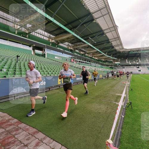13.09.2026 - 21. swb-Marathon Bremen Michael Burmester http://msf.ph/oto/10305677 13.09.2026 12:56:46 Laufen im Stadion 307, 411, 431, 465, 655, 769, 776, 854, 857, 876, 913, 926, 948, 1010, 1058, 1130, 1254, 1537, 1601, 1645, 1750, 1809, 1900, 1972, 2001, 2040, 2051, 2075, 2122, 2260, 2319, 2324, 2402, 2473, 2493, 2535, 2604, 2634, 2640, 2671, 2761, 2812, 2904, 2948, 3051, 3057, 3078, 3119, 3192, 3202, 3290, 3348, 3411, 3450, 3458, 3508, 3514, 3634, 3690, 3760, 3813, 3866, 3939, 4101, 4135, 4137, 4171, 4316, 4319, 4413, 4455, 4479, 4733, 5277, 5430, 5530, 6106, 107, 2498 meine-sportfotos.de