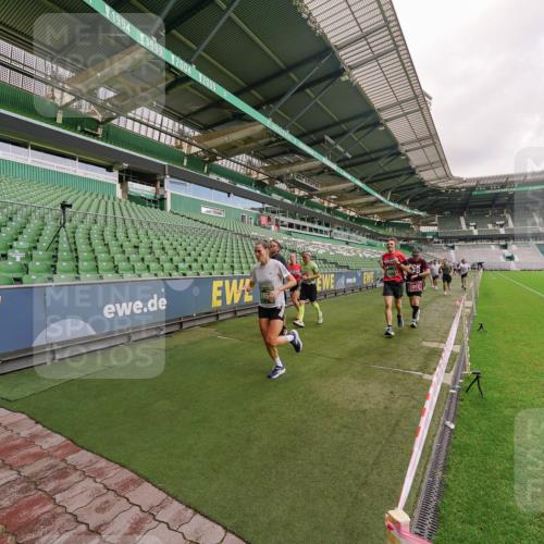 13.09.2026 - 21. swb-Marathon Bremen Michael Burmester http://msf.ph/oto/10305702 13.09.2026 12:56:51 Laufen im Stadion 307, 334, 411, 431, 465, 655, 769, 776, 854, 857, 876, 913, 926, 948, 1010, 1058, 1130, 1254, 1537, 1601, 1645, 1750, 1809, 1900, 1972, 2001, 2040, 2051, 2075, 2122, 2260, 2319, 2324, 2402, 2473, 2493, 2535, 2604, 2634, 2640, 2671, 2761, 2812, 2904, 2948, 3051, 3057, 3078, 3119, 3192, 3202, 3290, 3348, 3411, 3450, 3458, 3508, 3514, 3634, 3685, 3690, 3760, 3813, 3866, 3939, 4101, 4135, 4171, 4316, 4319, 4413, 4455, 4479, 4733, 5277, 5430, 5530, 6106, 107, 2498 meine-sportfotos.de
