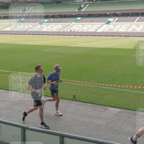 13.09.2026 - 21. swb-Marathon Bremen Michael Burmester http://msf.ph/oto/10305798 13.09.2026 13:37:20 Laufen im Stadion 144, 360, 410, 421, 444, 491, 590, 756, 799, 848, 971, 1015, 1132, 1135, 1279, 1620, 1734, 1762, 1887, 1934, 1951, 2060, 2078, 2227, 2639, 2688, 2772, 2842, 2892, 2933, 2939, 3161, 3169, 3178, 3299, 3303, 3408, 3427, 3463, 3498, 3499, 3570, 3573, 3588, 3640, 3646, 3731, 3779, 3839, 3919, 3985, 3992, 3993, 4084, 4145, 4210, 4252, 4314, 4416, 4464, 4538, 4801, 4845, 4939, 5034, 5145, 5166, 5182, 5210, 5332, 5461, 5536, 5679, 170 meine-sportfotos.de