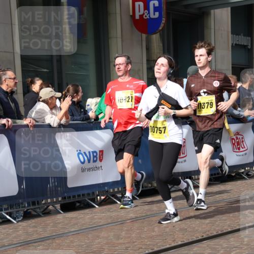 13.09.2026 - 21. swb-Marathon Bremen Strokosch-Dieckow http://msf.ph/oto/10305815 13.09.2026 10:53:18 Ziel 10141, 10174, 10222, 10227, 10478, 10479, 10626, 10684, 10821, 10838, 10845, 10886, 10905, 11168, 11242, 11379, 11446, 11502, 11590, 11800, 11950, 12056, 12119, 12308, 12331, 12341, 13597, 10284, 10448, 10585, 10714, 10757, 10780, 10863, 11012, 11238, 11282, 11575, 11766, 12040, 12170, 12275, 12369, 12398, 12461 meine-sportfotos.de