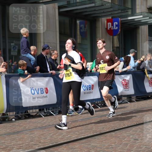 13.09.2026 - 21. swb-Marathon Bremen Strokosch-Dieckow http://msf.ph/oto/10305851 13.09.2026 10:53:19 Ziel 10141, 10174, 10222, 10227, 10478, 10479, 10626, 10684, 10685, 10821, 10838, 10845, 10886, 10905, 11168, 11242, 11379, 11446, 11502, 11590, 11596, 11800, 11950, 12056, 12119, 12308, 12331, 12341, 12492, 13597, 10284, 10448, 10585, 10714, 10757, 10780, 11012, 11168, 11238, 11282, 11379, 11575, 12040, 12170, 12275, 12369, 12398, 12461 meine-sportfotos.de