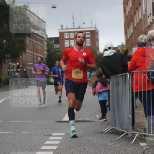 13.09.2026 - Kiel Lauf Markus Tischler http://msf.ph/oto/10305860 13.09.2026 10:26:08 Fleethörn 1, 39, 4564 meine-sportfotos.de