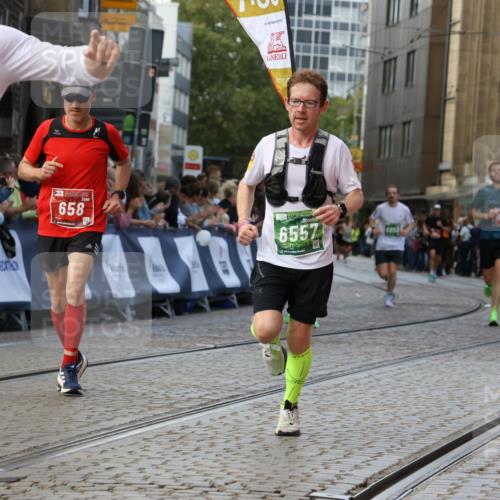 13.09.2026 - 21. swb-Marathon Bremen Strokosch-Dieckow http://msf.ph/oto/10305920 13.09.2026 12:59:41 Ziel 658, 1248, 1508, 1751, 1800, 1993, 2651, 3251, 4096, 8383, 9533, 807, 1320, 1485, 6557, 8850, 9153 meine-sportfotos.de