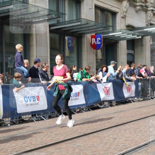 13.09.2026 - 21. swb-Marathon Bremen Strokosch-Dieckow http://msf.ph/oto/10305934 13.09.2026 10:53:20 Ziel 10141, 10174, 10222, 10227, 10478, 10479, 10626, 10684, 10685, 10821, 10838, 10845, 10886, 10905, 11242, 11446, 11489, 11502, 11590, 11596, 11800, 11950, 12056, 12119, 12308, 12331, 12341, 12405, 12492, 13597, 10284, 10448, 10585, 10714, 10757, 10780, 11012, 11168, 11238, 11282, 11379, 11575, 12040, 12170, 12275, 12369, 12398, 12461 meine-sportfotos.de