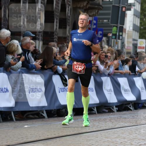 13.09.2026 - 21. swb-Marathon Bremen Strokosch-Dieckow http://msf.ph/oto/10305966 13.09.2026 12:59:44 Ziel 658, 1248, 1751, 1800, 1993, 2651, 3251, 4096, 8383, 9533, 807, 1320, 1485, 8850, 9153 meine-sportfotos.de