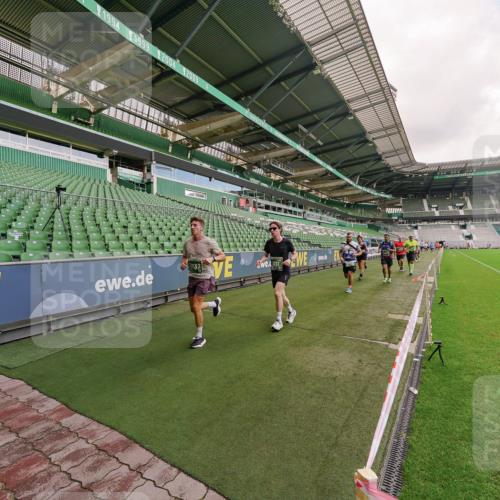 13.09.2026 - 21. swb-Marathon Bremen Michael Burmester http://msf.ph/oto/10305973 13.09.2026 12:57:31 Laufen im Stadion 141, 307, 334, 431, 511, 672, 769, 776, 789, 790, 857, 876, 909, 926, 948, 1010, 1119, 1130, 1191, 1199, 1254, 1535, 1601, 1647, 1752, 1809, 1881, 1900, 1933, 1972, 2001, 2040, 2046, 2051, 2075, 2324, 2371, 2397, 2402, 2423, 2473, 2493, 2535, 2634, 2640, 2671, 2761, 2812, 2903, 2904, 2948, 3051, 3078, 3119, 3138, 3148, 3182, 3186, 3202, 3290, 3319, 3338, 3348, 3450, 3458, 3514, 3534, 3634, 3655, 3685, 3690, 3695, 3760, 3813, 3866, 3933, 3939, 4101, 4171, 4316, 4319, 4455 meine-sportfotos.de