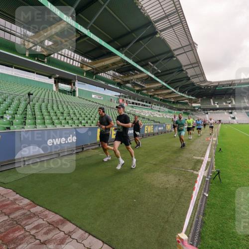 13.09.2026 - 21. swb-Marathon Bremen Michael Burmester http://msf.ph/oto/10306025 13.09.2026 12:57:42 Laufen im Stadion 141, 148, 334, 431, 511, 672, 769, 776, 789, 790, 857, 876, 909, 948, 1010, 1119, 1130, 1191, 1199, 1254, 1281, 1535, 1601, 1642, 1647, 1752, 1809, 1881, 1900, 1931, 1933, 1972, 2001, 2040, 2046, 2051, 2075, 2324, 2343, 2371, 2397, 2402, 2423, 2425, 2473, 2493, 2634, 2640, 2671, 2761, 2771, 2812, 2903, 2904, 3051, 3078, 3138, 3148, 3182, 3186, 3319, 3338, 3450, 3458, 3514, 3534, 3560, 3634, 3655, 3685, 3690, 3695, 3760, 3813, 3866, 3933, 3939, 4101, 4316, 4319 meine-sportfotos.de