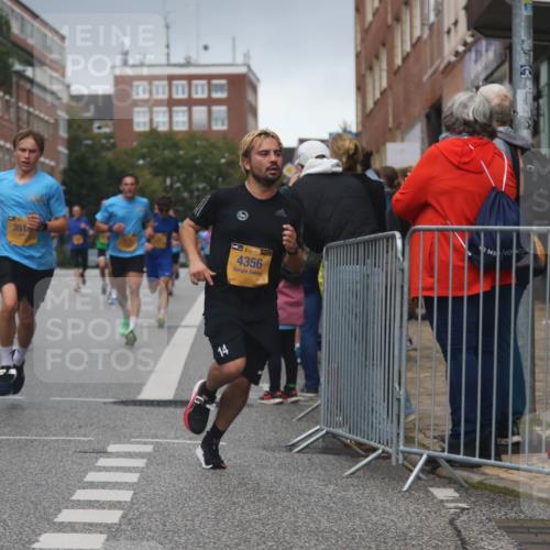 13.09.2026 - Kiel Lauf Markus Tischler http://msf.ph/oto/10306037 13.09.2026 10:27:03 Fleethörn 6673, 351, 38, 4356, 14 meine-sportfotos.de